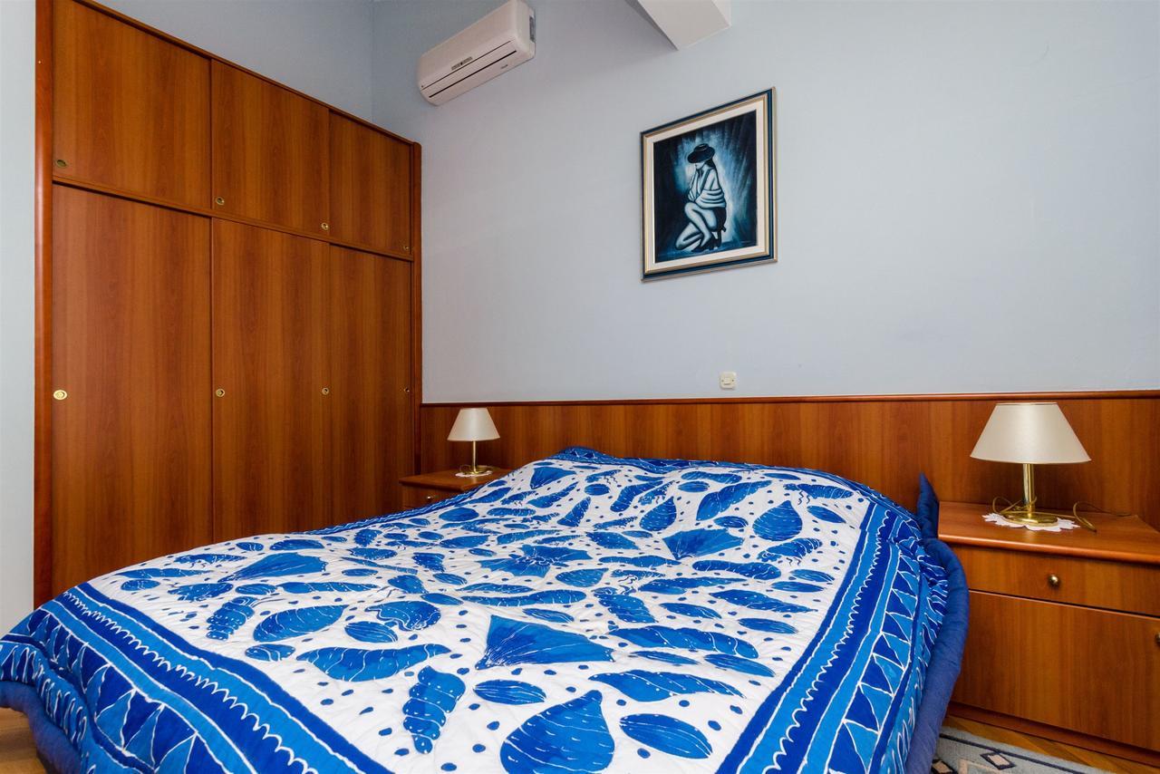 Apartments Meridiana 1 Оребич Екстер'єр фото