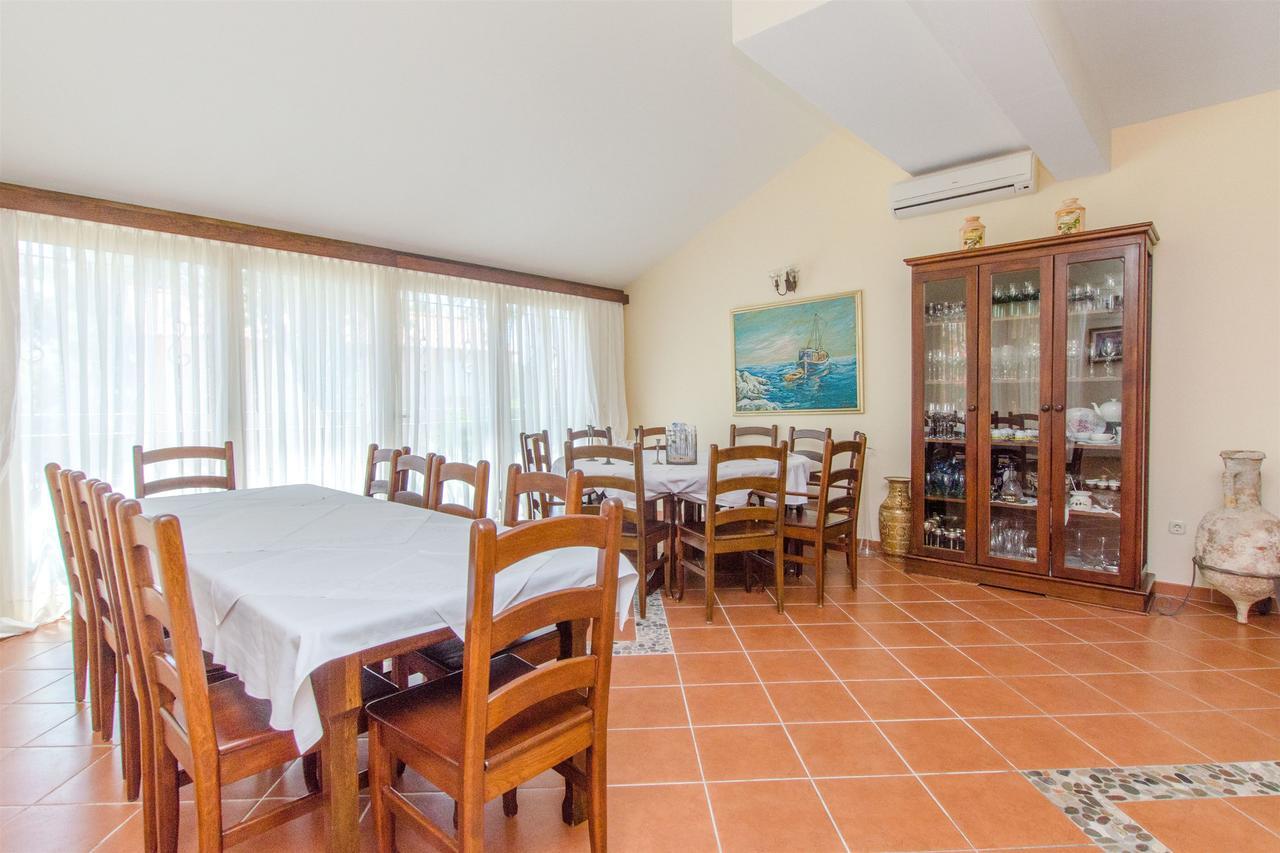 Apartments Meridiana 1 Оребич Екстер'єр фото
